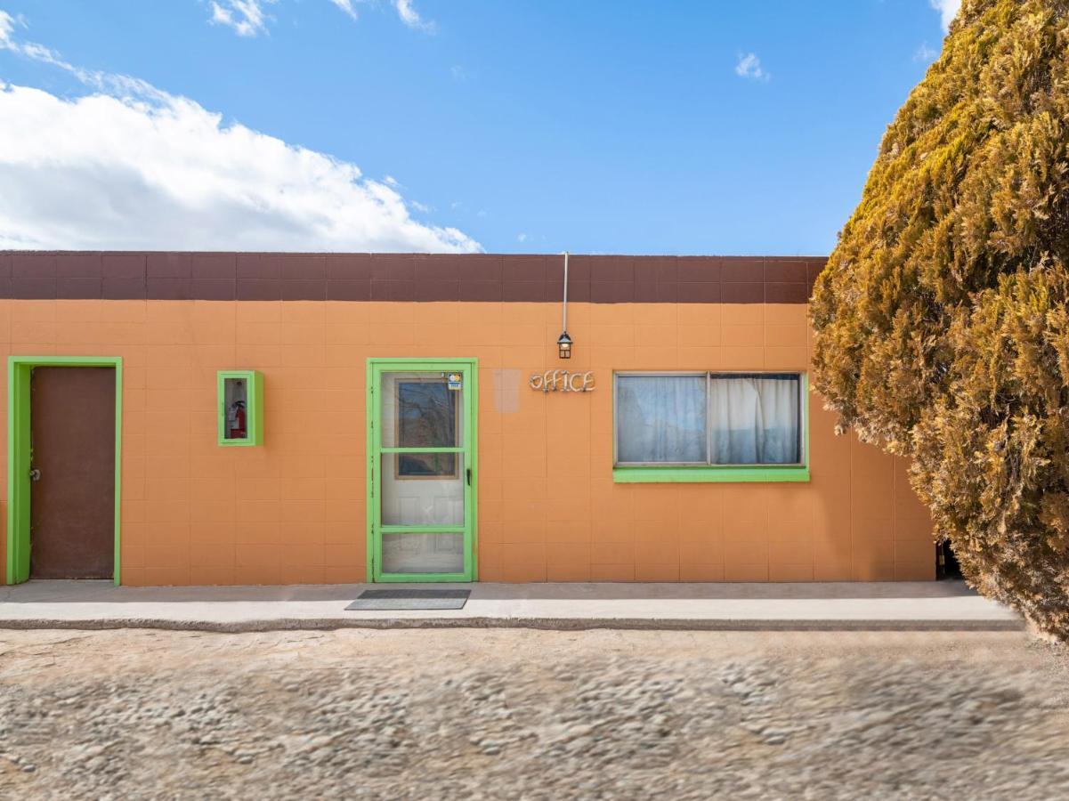Hotel Oyo Hanksville, Ut